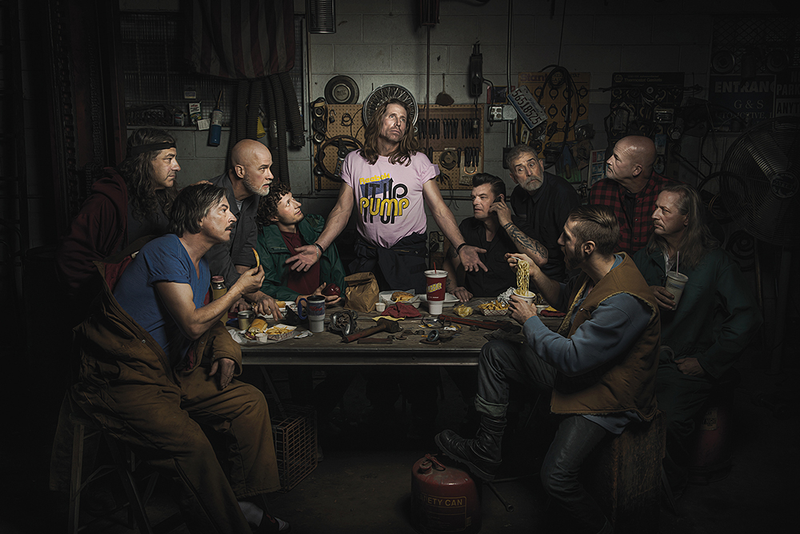 Illustration for article titled Mechanics Reenact Renaissance Paintings; Beautiful And Hilarious